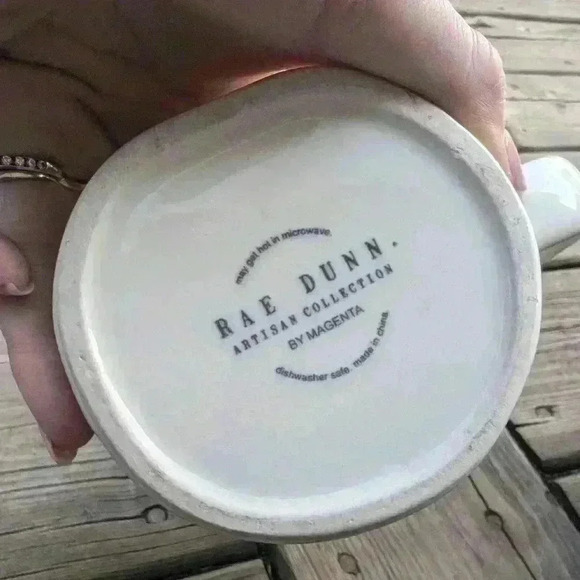 Rae Dunn sea mug with blue interior - Picture 4 of 4